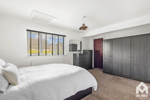 Photo 13- click for photo gallery